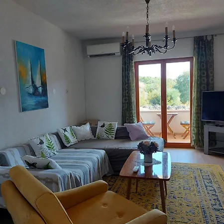 Holiday Home Charmy Luna Mit Pool By Interhome Сasa de vacaciones