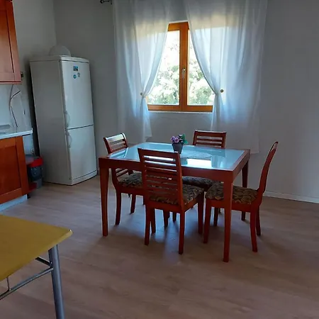 Holiday Home Charmy Luna Mit Pool By Interhome Lozovac